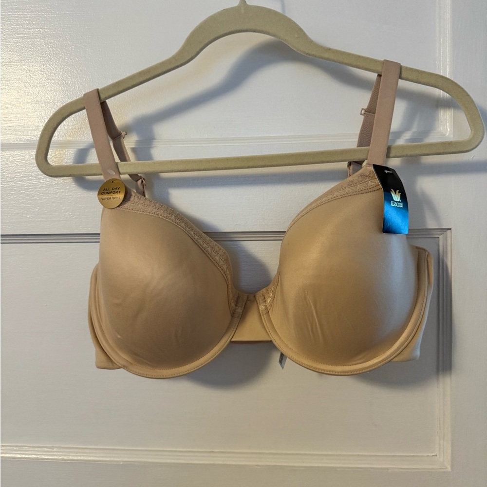 NWT Wacoal underwire T-shirt bra